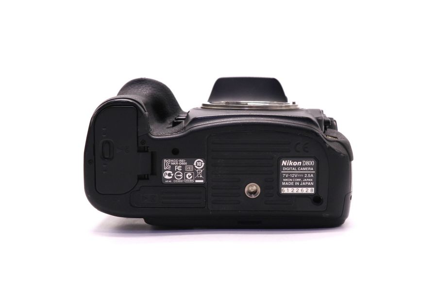 Nikon D800 body в упаковке (пробег 126995 кадров)