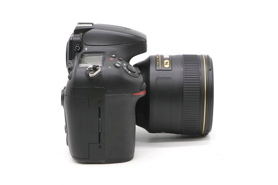 Nikon D800 kit 85mm f/1.4G AF-S Nikkor