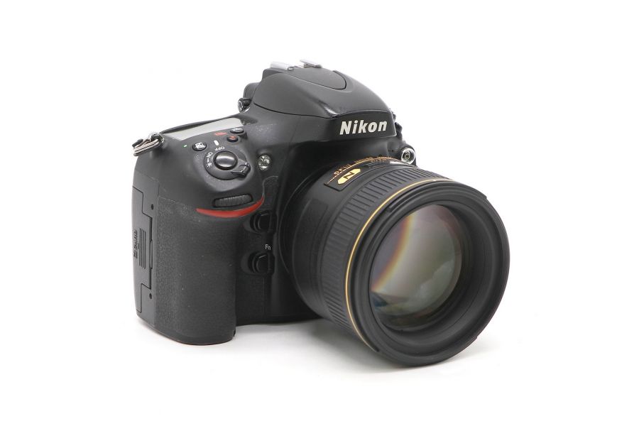 Nikon D800 kit 85mm f/1.4G AF-S Nikkor
