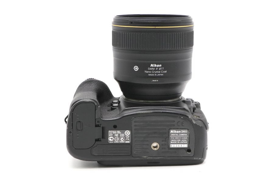 Nikon D800 kit 85mm f/1.4G AF-S Nikkor