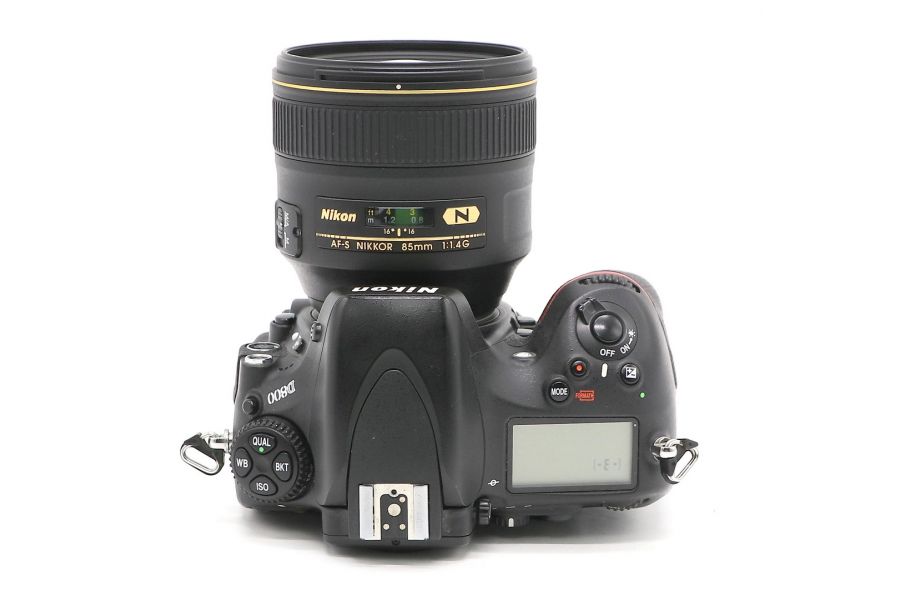Nikon D800 kit 85mm f/1.4G AF-S Nikkor