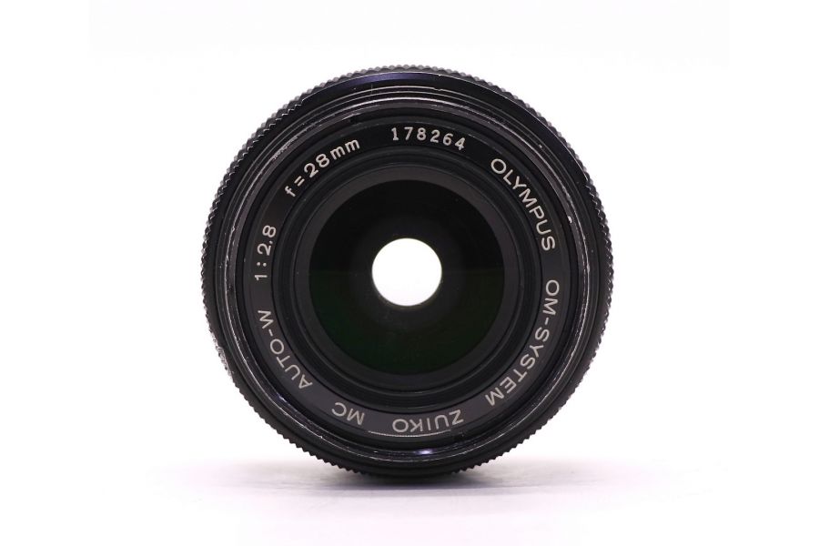 Olympus OM-System Zuiko MC Auto-W 28mm f/2.8 for Pentax K