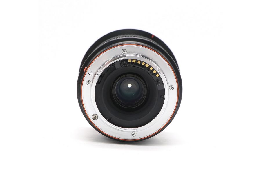 Sony DT 11-18mm f/4.5-5.6 (SAL-1118) в упаковке