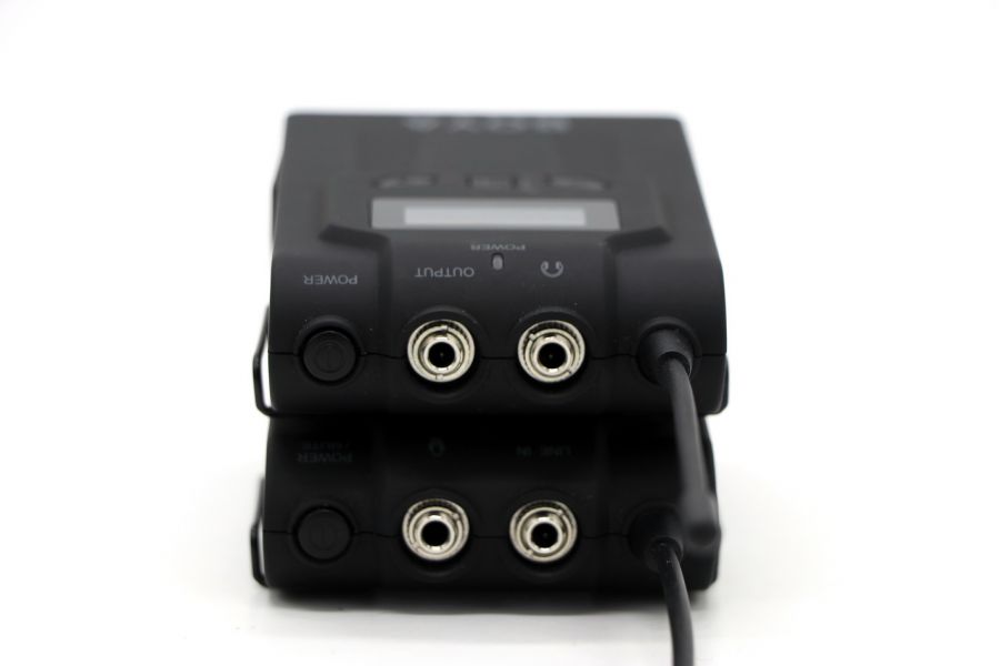 Беспроводная микрофонная УВЧ-система Boya BY-WM6