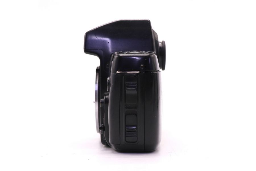 Nikon AF N8008s body аналоговая плёночная камера