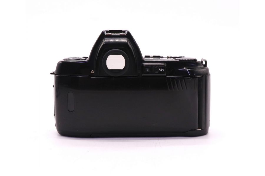 Nikon AF N8008s body аналоговая плёночная камера