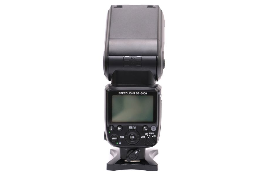 Фотовспышка Nikon Speedlight SB-5000 в упаковке