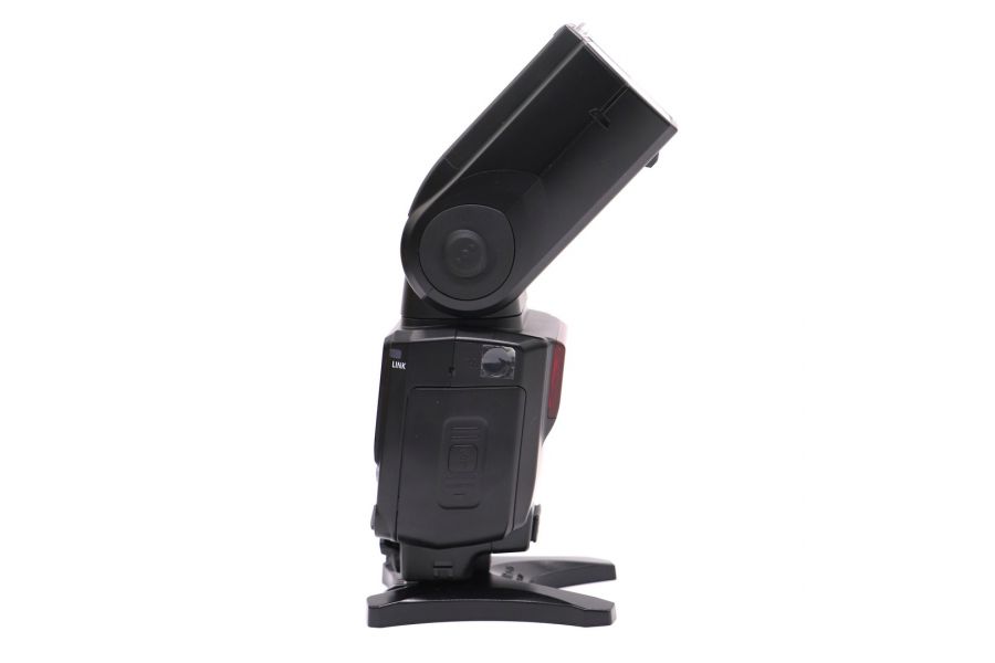 Фотовспышка Nikon Speedlight SB-5000 в упаковке