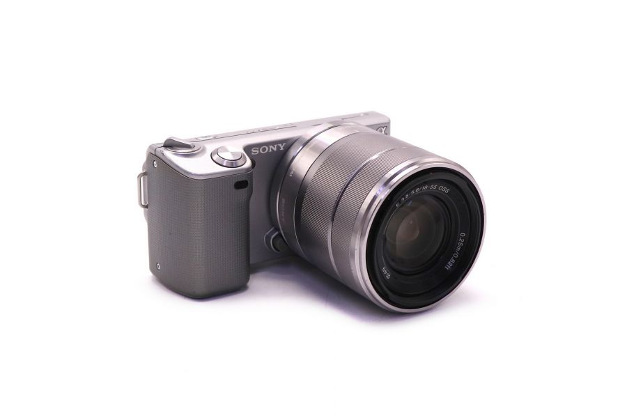 Sony Nex-5 kit (пробег 26000 кадров)