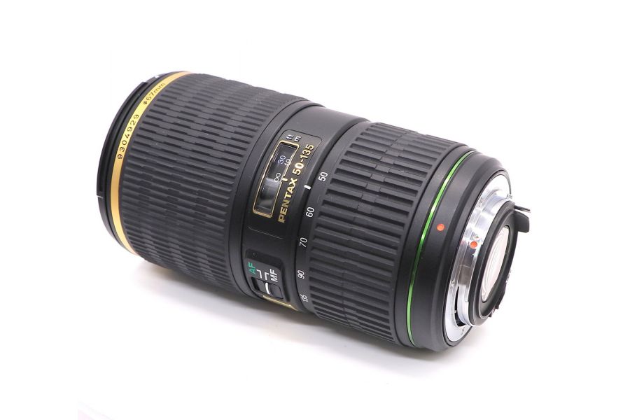 Pentax-DA* SMC 50-135mm f/2.8 ED [IF] SDM в упаковке