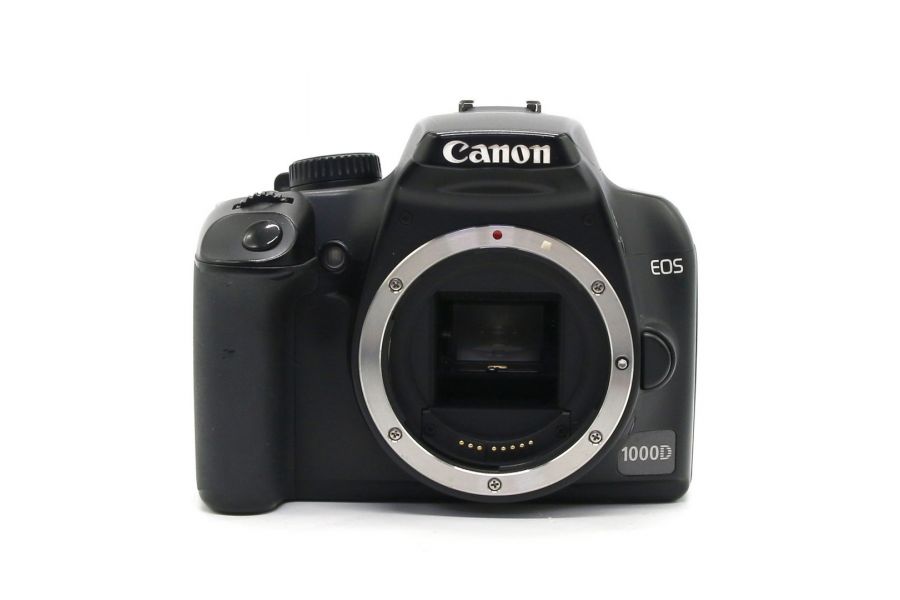 Canon EOS 1000D body в упаковке (пробег 16465 кадров)