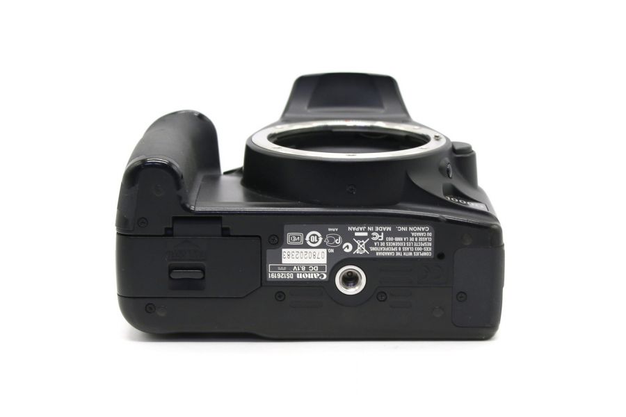 Canon EOS 1000D body в упаковке (пробег 16465 кадров)