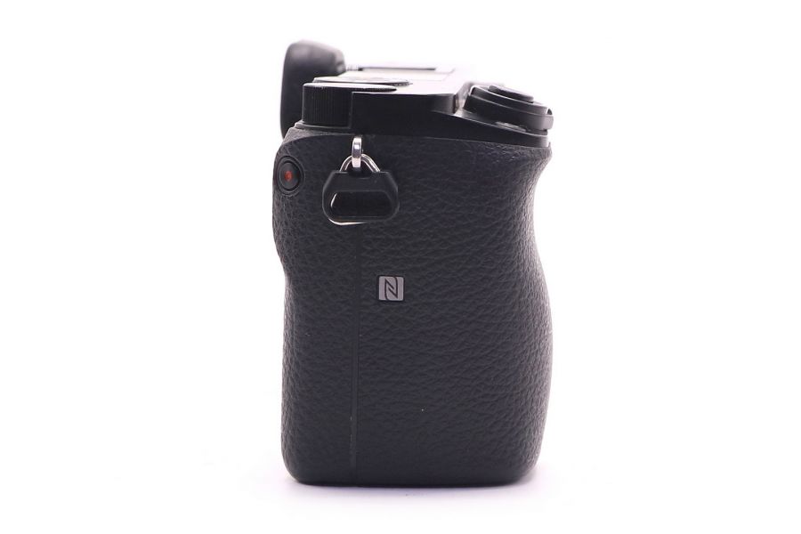 Sony A6000 ILCE-6000 body black (пробег 22505 кадров)