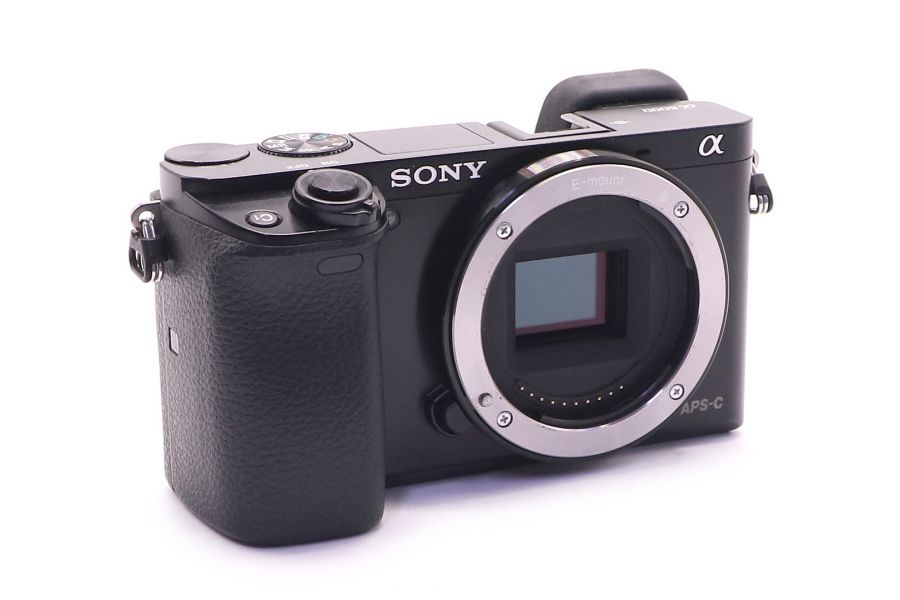 Sony A6000 ILCE-6000 body black (пробег 22505 кадров)