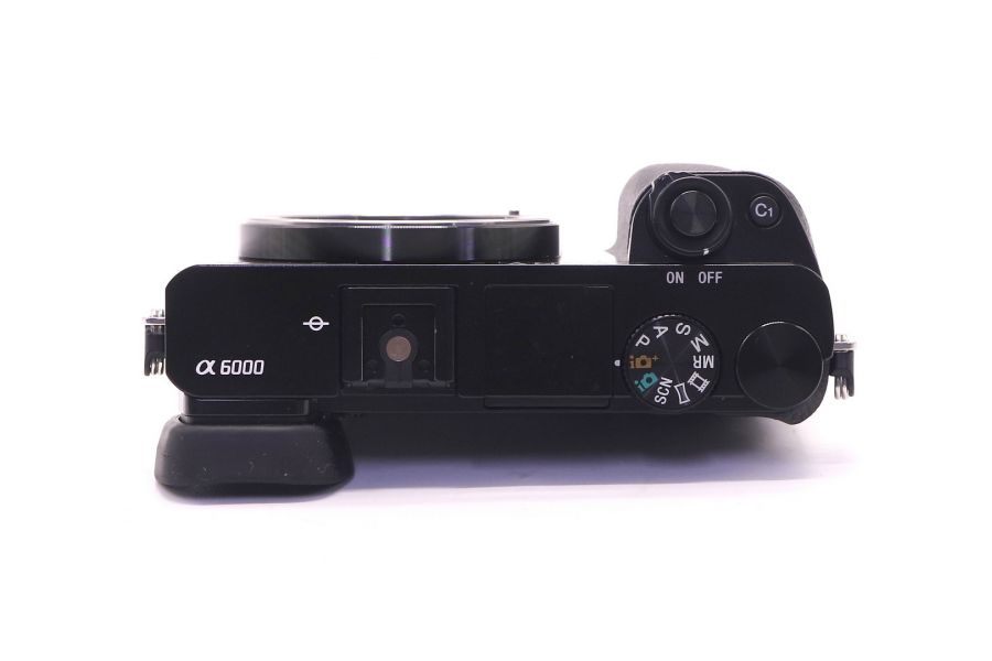Sony A6000 ILCE-6000 body black (пробег 22505 кадров)