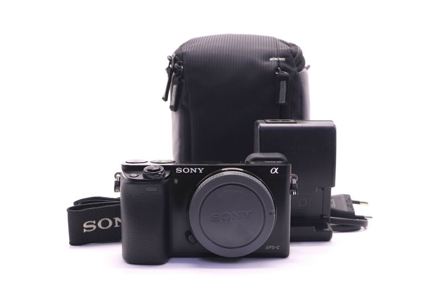 Sony A6000 ILCE-6000 body black (пробег 22505 кадров)