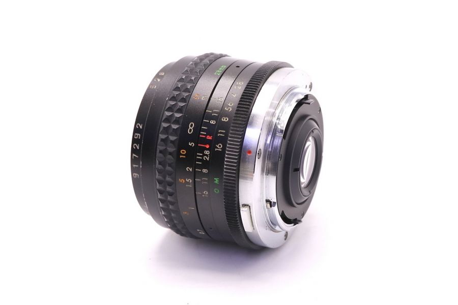 Makinon 28mm f/2.8 Auto MC для Olympus OM