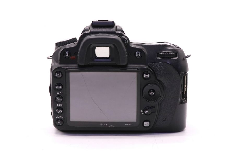 Nikon D90 body (пробег 17845 кадров)
