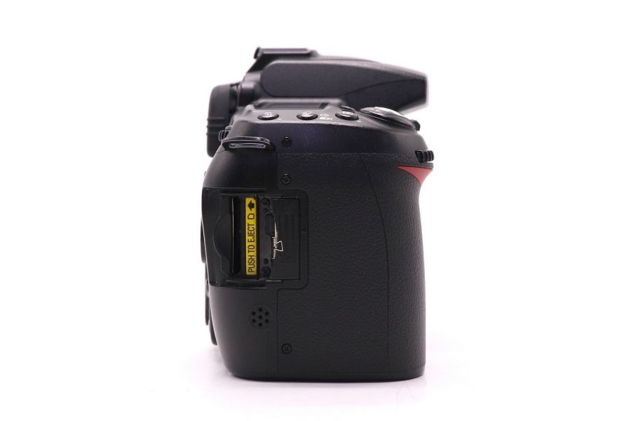 Nikon D90 body (пробег 17845 кадров)