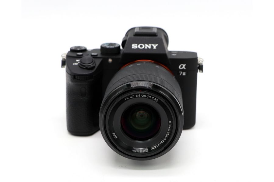 Sony A7III ILCE-7M3 kit (пробег 5800 кадров)