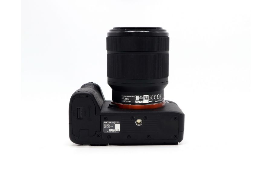 Sony A7III ILCE-7M3 kit (пробег 5800 кадров)