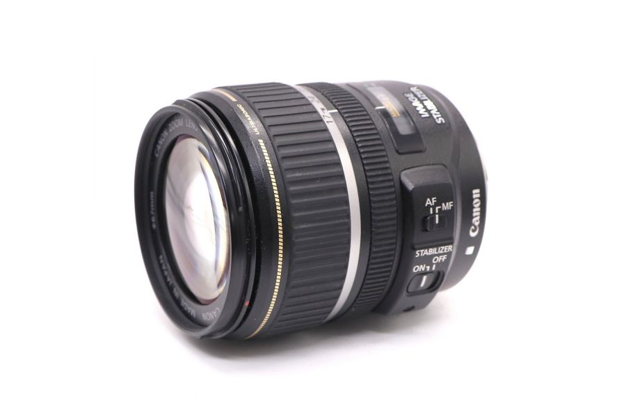 Canon EF-S 17-85mm f/4-5.6 IS USM в упаковке