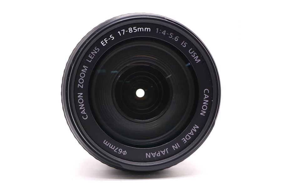 Canon EF-S 17-85mm f/4-5.6 IS USM в упаковке