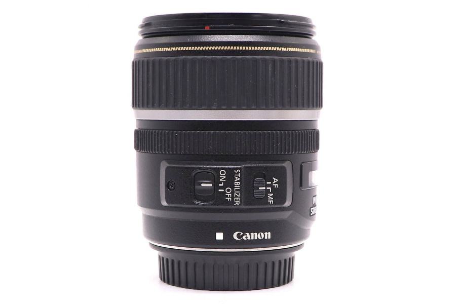 Canon EF-S 17-85mm f/4-5.6 IS USM в упаковке