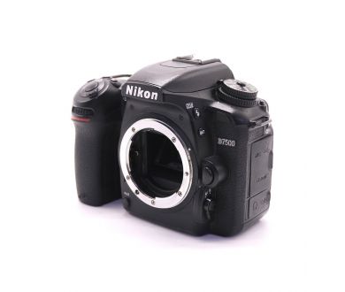 Nikon D7500 body (пробег 33620 кадров)