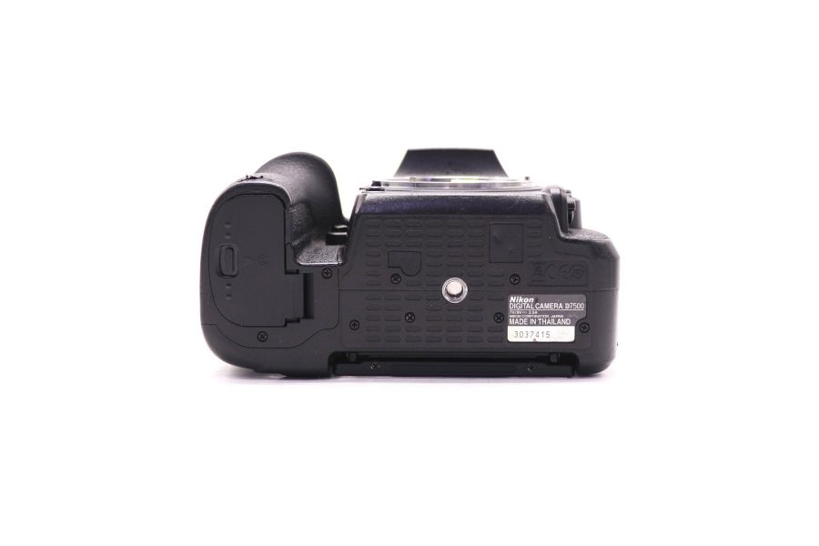 Nikon D7500 body (пробег 33620 кадров)