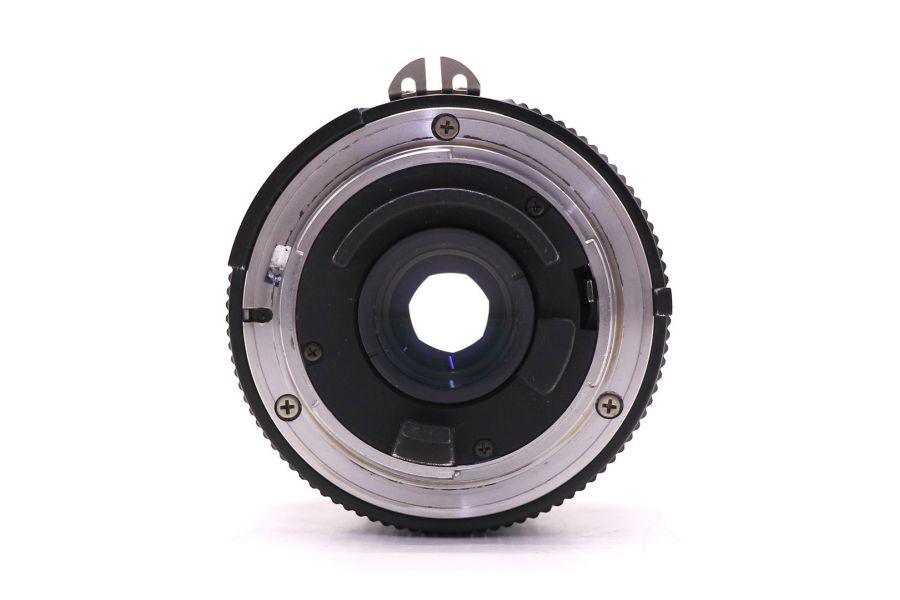 Nikon 28mm f/2.8 Nikkor AI-S широкоугольный