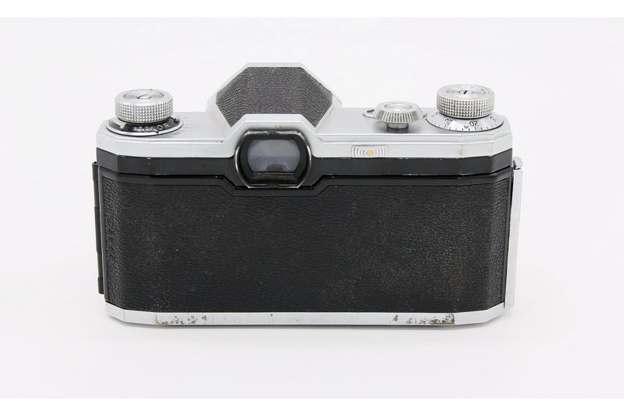 Contax S + Biotar T 2/58mm (Germany, 1953)