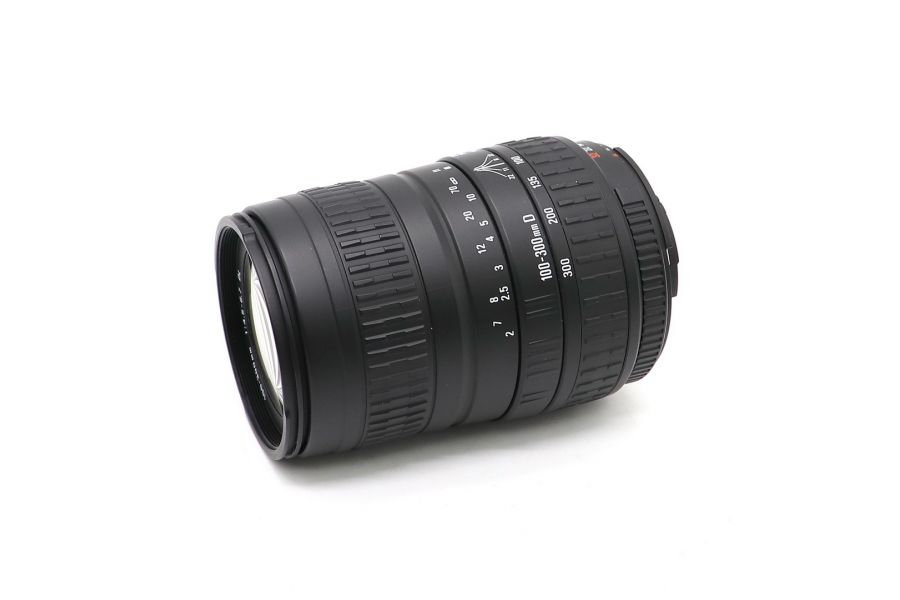 Sigma AF 100-300mm f/4.5-6.7 DL Nikon F