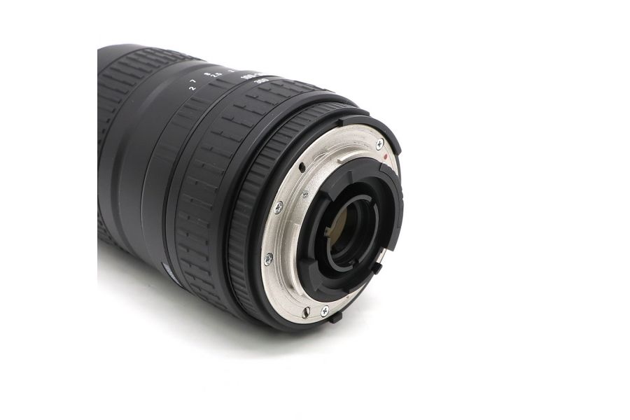 Sigma AF 100-300mm f/4.5-6.7 DL Nikon F