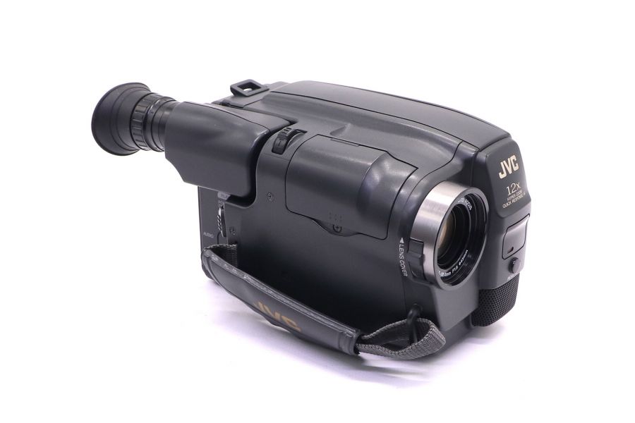 Видеокамера JVC GR-AX48