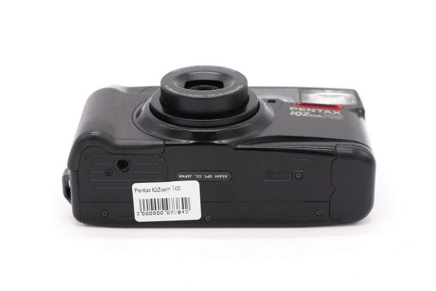 Pentax IQZoom 700