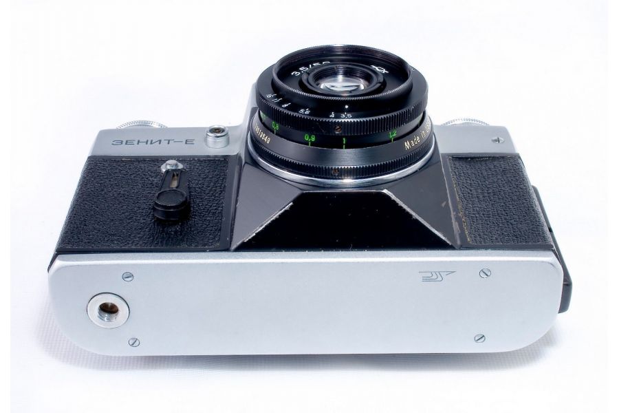 Зенит Е + Индустар 50-2 (СССР, 1972)