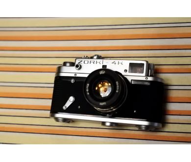 Купить Зоркий 4К + Индустар-61 2,8/53 (СССР, 1975г.) Зоркий 4К + Индустар-61 2,8/53 (СССР, 1975г.)