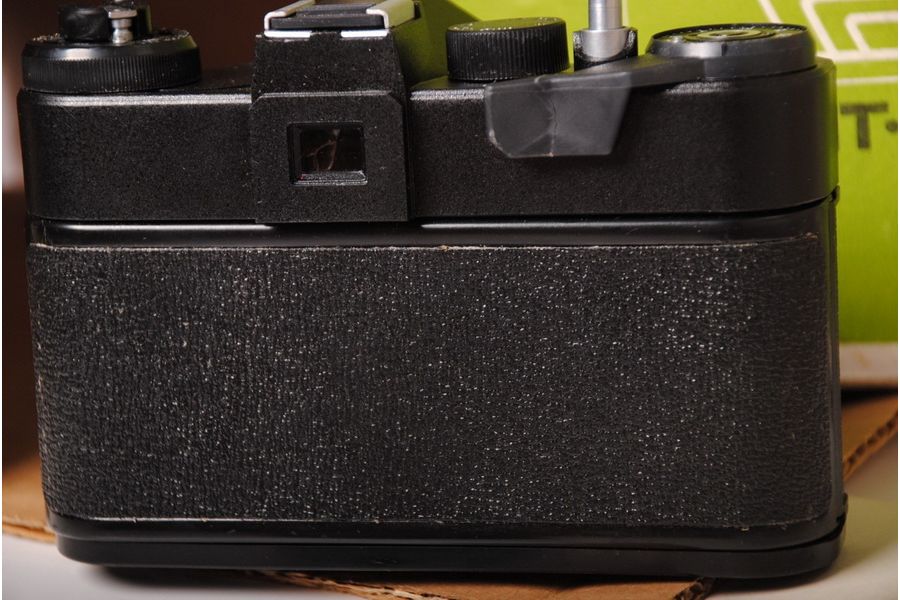 Новый Зенит ЕТ + Гелиос 44М (СССР, 1989)