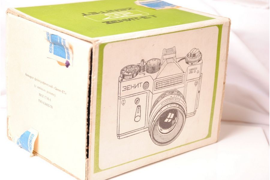 Новый Зенит ЕТ + Гелиос 44М (СССР, 1989)