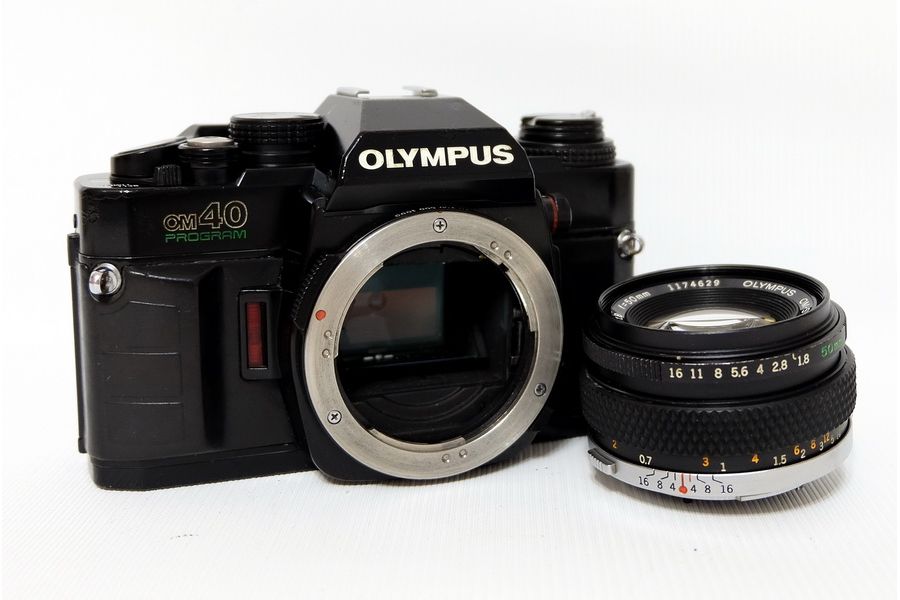 Olympus OM40 Program + Olympus OM-System F.Zuiko Auto-S 1:1,8/50mm