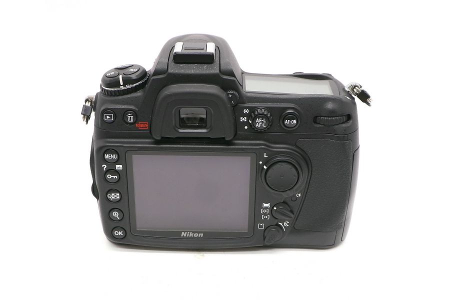 Nikon D300 body (пробег 7000 кадров)