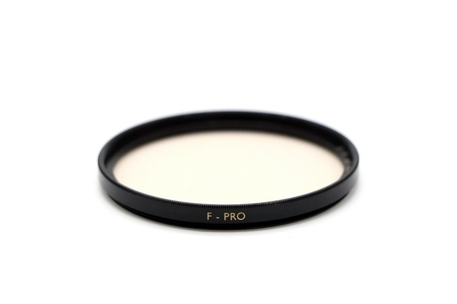 Светофильтр B+W 62 KR-1.5 Skylight 1.1x MRC