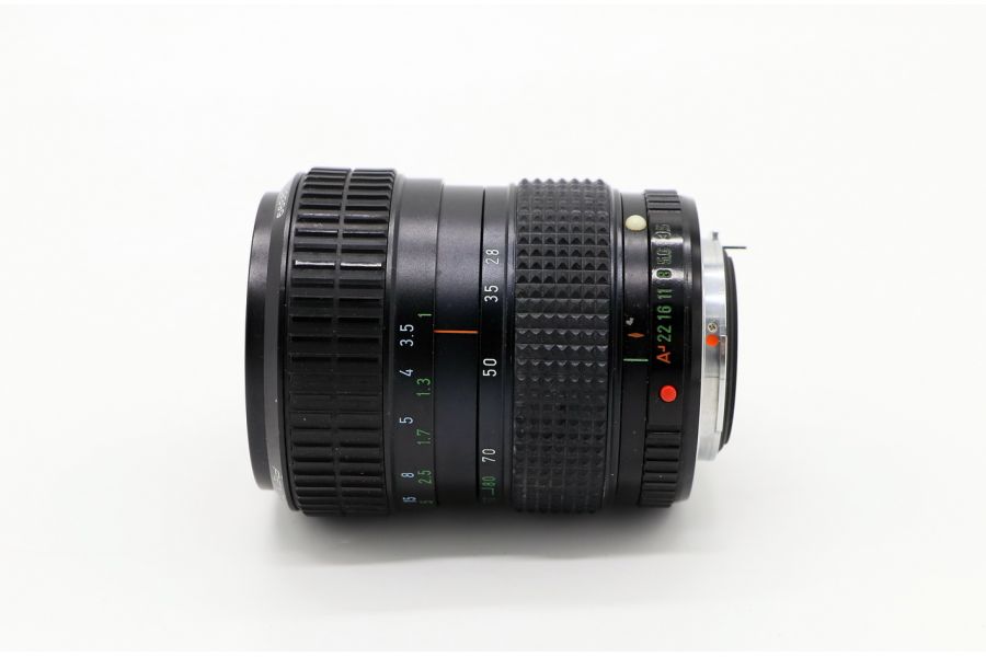 Pentax-A zoom 28-80mm f/3.5-4.5 (Japan, 1990)