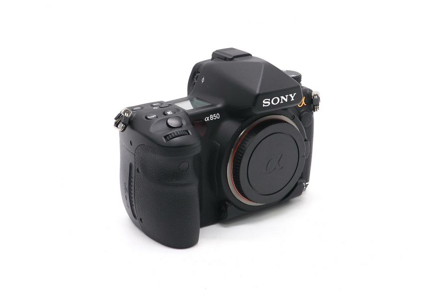Sony A850 body (пробег 10820 кадров)