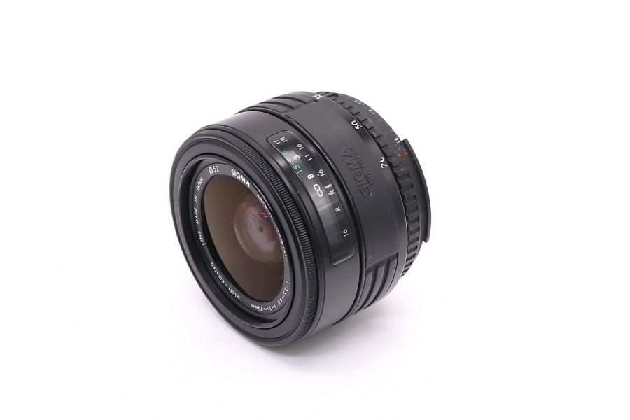 Sigma Zoom Master 35-70mm f/3.5-4.5 MC for Nikon F