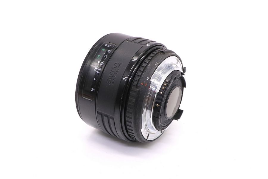 Sigma Zoom Master 35-70mm f/3.5-4.5 MC for Nikon F