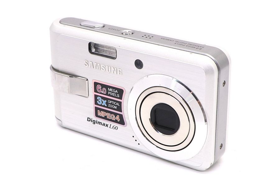Samsung Digimax L60 в упаковке