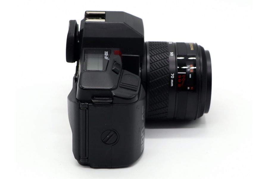 Yashica 200-AF kit (Japan, 1984)