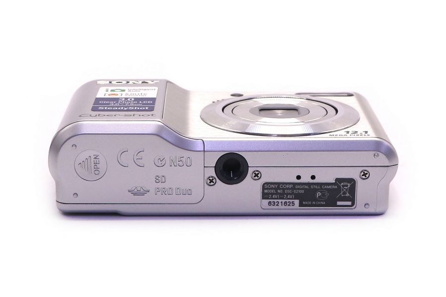 Sony Cyber-shot DSC-S2100 в упаковке